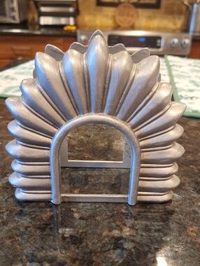 Vintage Art Deco Heavy,  Metal Fan  Holder For Napkins Or Other Decoratve Purpos